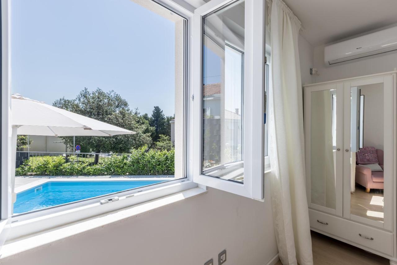 Villa Katess With Heated Pool Split Dış mekan fotoğraf