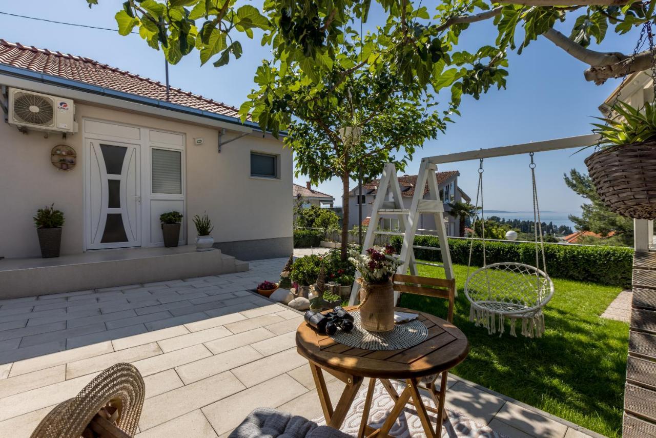 Villa Katess With Heated Pool Split Dış mekan fotoğraf