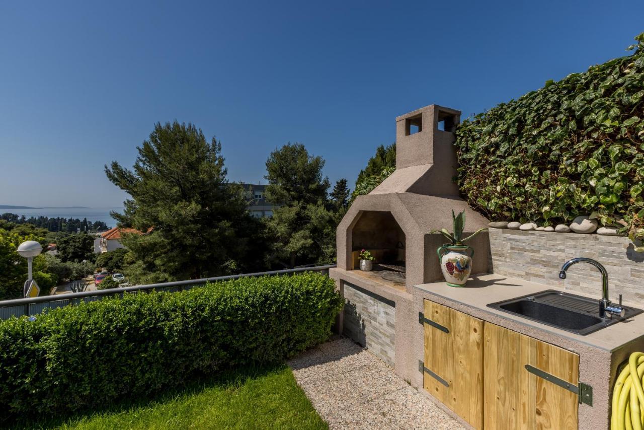 Villa Katess With Heated Pool Split Dış mekan fotoğraf