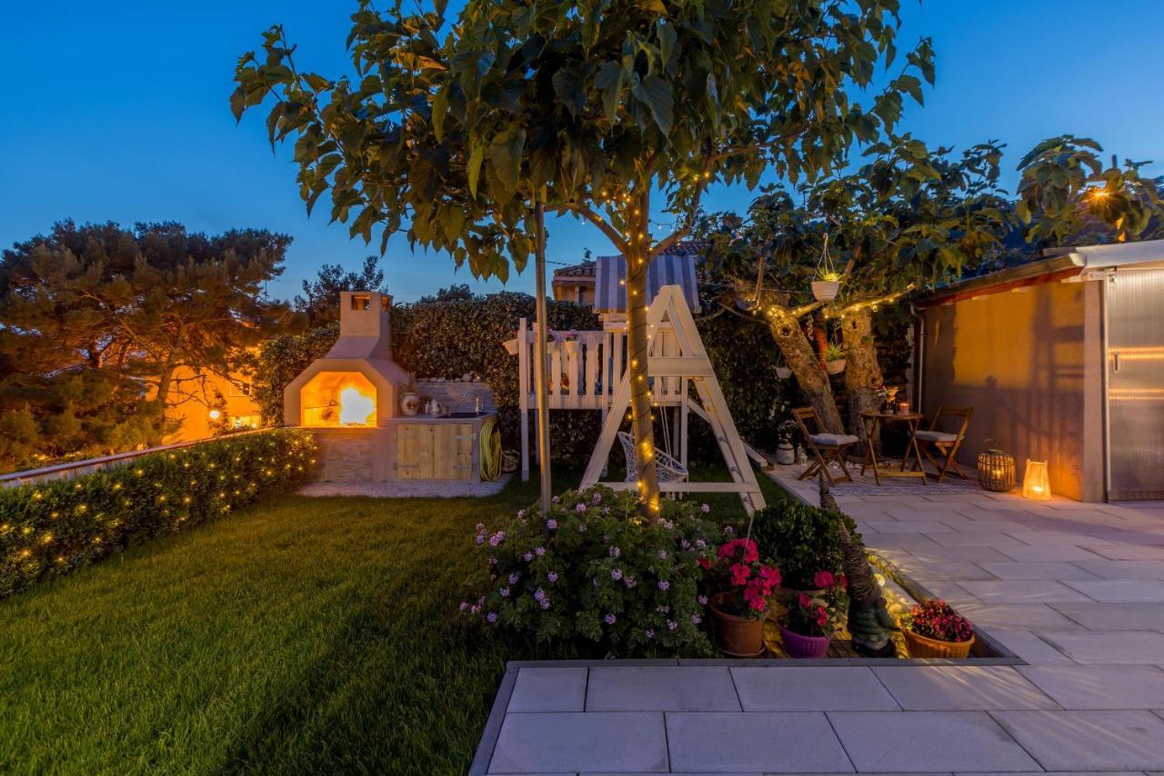 Villa Katess With Heated Pool Split Dış mekan fotoğraf